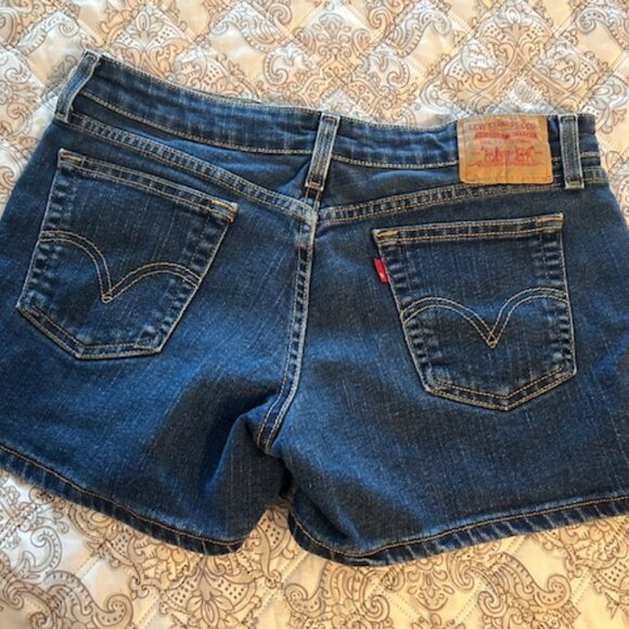 Levi's 3" jean shorts - Picture 6 of 11